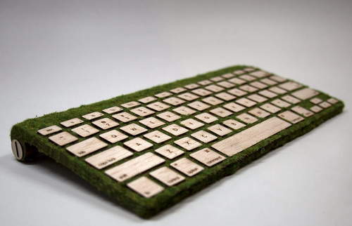 網友自製《蘋果青苔鍵盤》 有種天然尚青的FU吶~ 網友自製《蘋果青苔鍵盤》 有種天然尚青的FU吶~