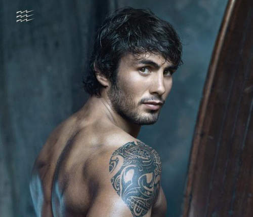 這比奧運還厲害!法國橄欖球隊年度裸月曆 這比奧運還厲害!法國橄欖球隊年度裸月曆