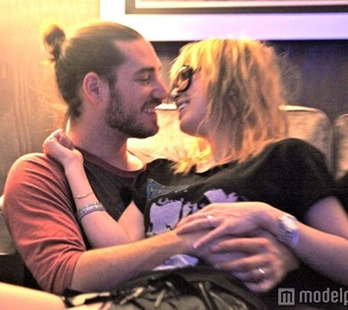 濱崎步閃電離婚還不是日本藝能界最快速的喔～