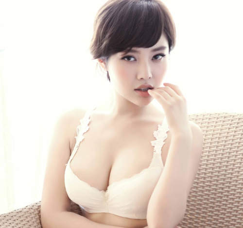 大陸第一美胸 徐冬冬摸來摸去x2~像豆奶(冷)