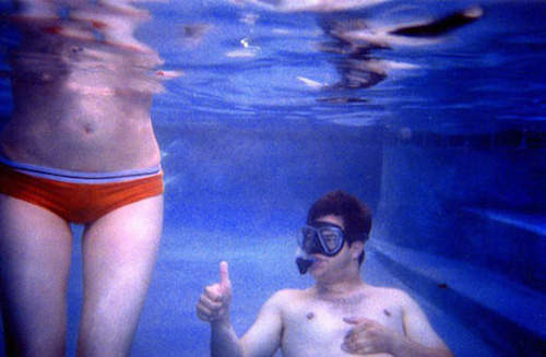 男人的眼神...相信我...不是故意偷看的...