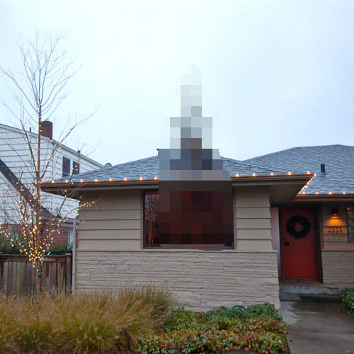 家裡有一棵這麼「外向」的聖誕樹其實很困擾== 家裡有一棵這麼「外向」的聖誕樹其實很困擾==