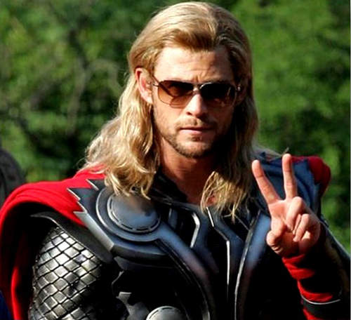 雷神索爾2 電影拍片場景照出爐~好夢幻壓！