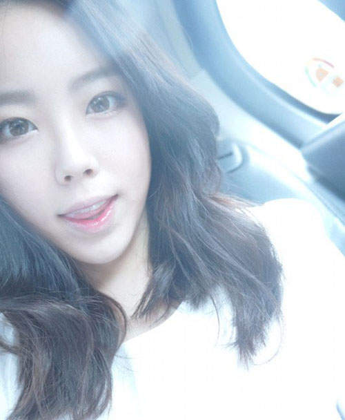 韓國美女DK 教妳自拍技巧大公開 韓國美女DK 教妳自拍技巧大公開