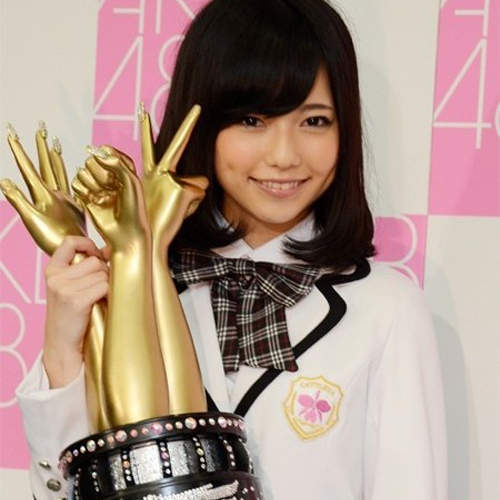 《AKB48猜拳大會2012》新一代王者《島崎遙香》奪下中央位置