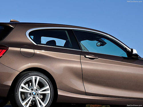 少了兩門更帥氣！BMW三門版1系列正式發表了～♥