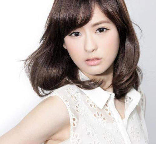 簡莉紋 浩角翔起新MV的女主角