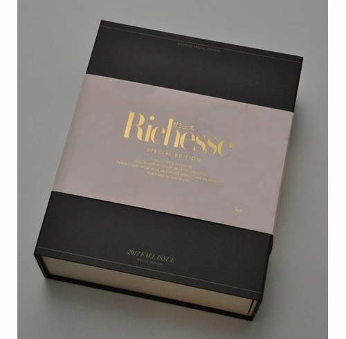 日本史上最貴的女性雜誌!贈品果然也很高級! 日本史上最貴的女性雜誌!贈品果然也很高級!