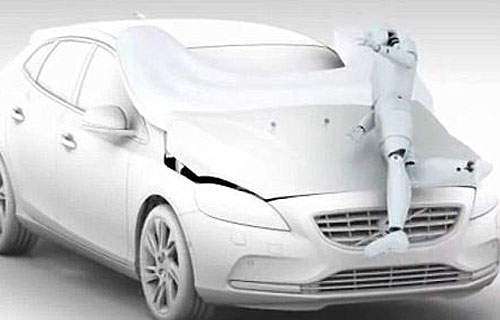 Volvo幫行人準備了氣囊！當然最好還是別用到的好囉～