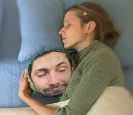 《人臉抱枕》快點在抱枕上印上你最❤的人吧　