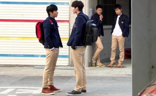 《學校2013》後背包　人氣款詢問度破表啦