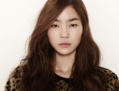 韓國《Hold住名模》陳晶善~竟然只是個孩子