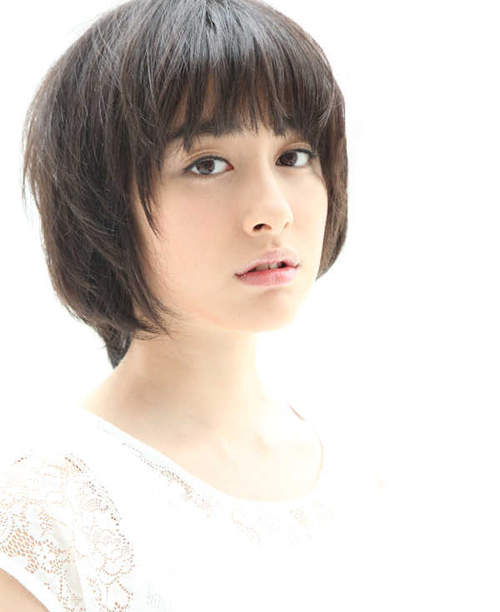 天降少女 早見朱莉 「GRAVITY DAZE」廣告中從天而降的少女