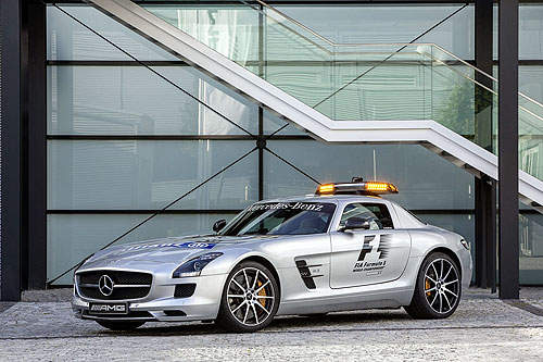 《F1安全車》升級賓士SLS AMG GT～這樣會有更多鏡頭嗎？(誤)