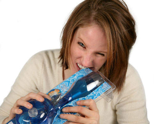 令人火大的「包裝很難開 TOP 10」炎Д炎 令人火大的「包裝很難開 TOP 10」炎Д炎