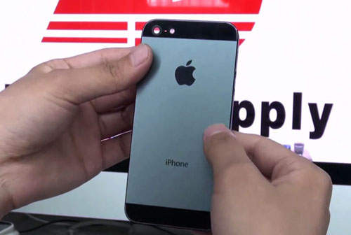 有影片有真相?蘋果新一代iPhone「背殼」影片流出!? 有影片有真相?蘋果新一代iPhone「背殼」影片流出!?