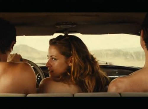 暮光女變人妻《浪蕩世代》全裸公路旅行去