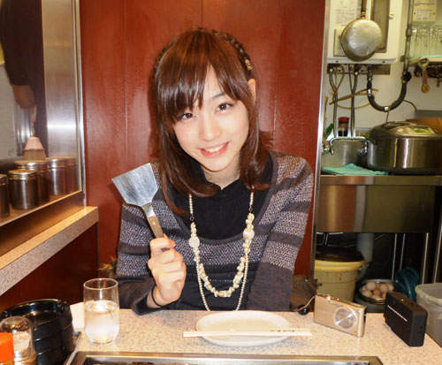 新井恵理那 笑容可掬的天氣姐姐 新井恵理那 笑容可掬的天氣姐姐