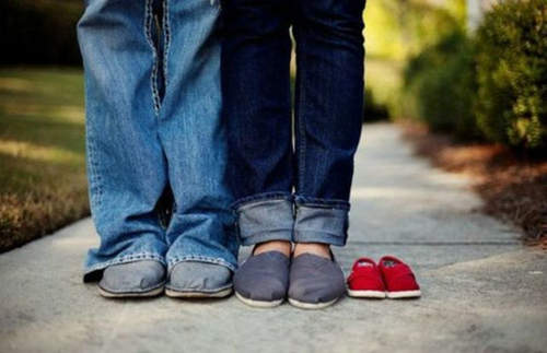 《創意攝影》偷偷告訴朋友 我有BABY囉~