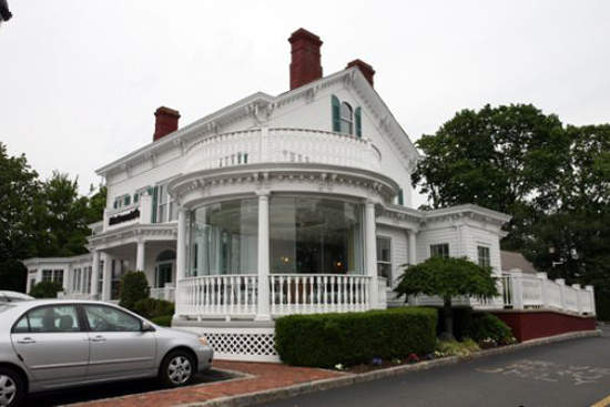 美國老麥當勞店面~在這裡速食都不速食了 美國老麥當勞店面~在這裡速食都不速食了