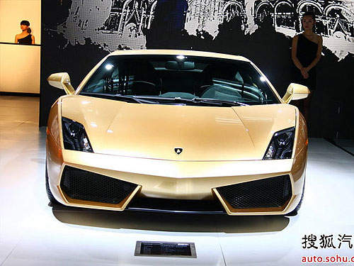 黃金小牛好神氣～Lamborghini Gallardo中國限量版！(閃)