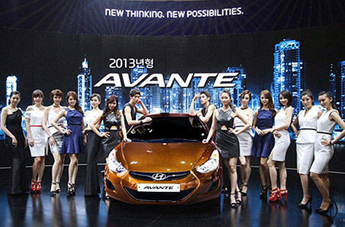 韓風小美容~2013年式現代Elantra韓國現身! 韓風小美容~2013年式現代Elantra韓國現身!