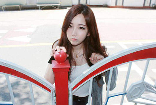 小胸部的好處...恩...真的是這樣嗎？(淚)