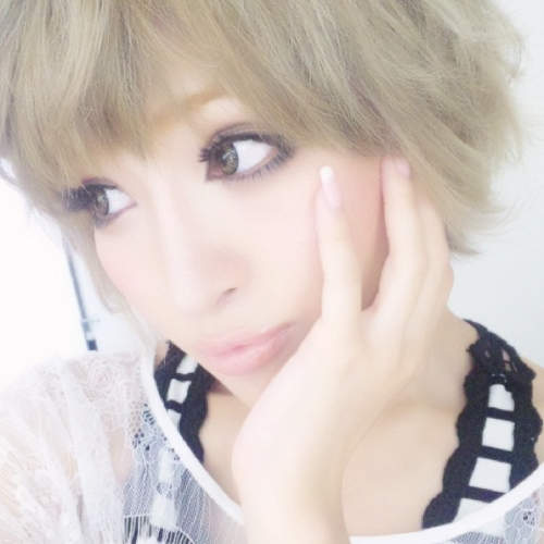 部落客女王《小原優花》COS濱崎步也太像了吧! 部落客女王《小原優花》COS濱崎步也太像了吧!