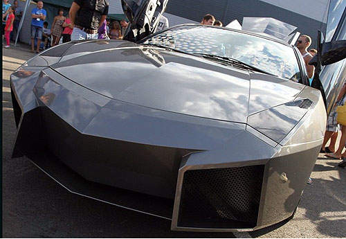 限量大牛自己造！三菱跑車變身Lamborghini Reventon～