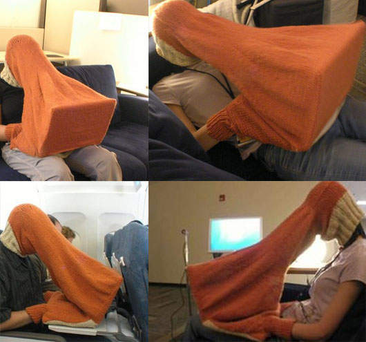 筆電專用《隱私遮光罩》保護個人隱私的大襪子?! 筆電專用《隱私遮光罩》保護個人隱私的大襪子?!