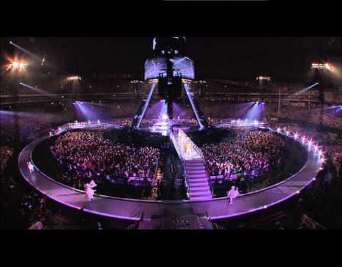 《外帶CD》演唱會結束後的感動就跟著CD一起外帶回家吧! 《外帶CD》演唱會結束後的感動就跟著CD一起外帶回家吧!