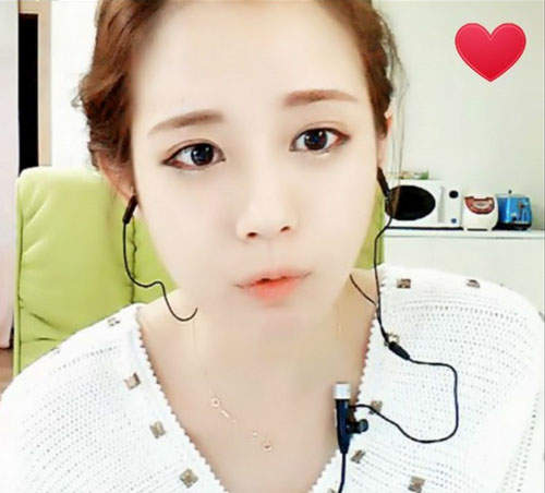 美女BJ《金夏娃》~本人也是這麼正? 美女BJ《金夏娃》~本人也是這麼正?