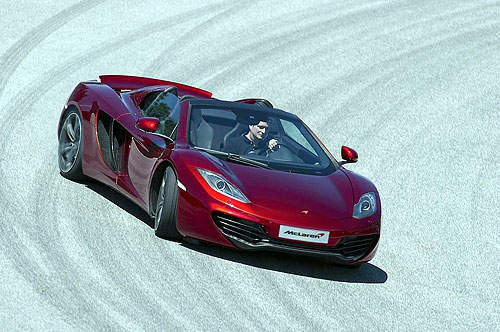 極速上看329公里!McLaren 12C Spider清涼現身~♥ 極速上看329公里!McLaren 12C Spider清涼現身~♥