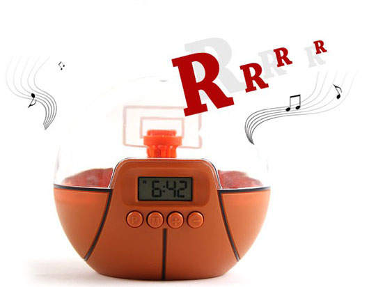 《籃球鬧鐘》不投籃就不會停的鬧鐘 《籃球鬧鐘》不投籃就不會停的鬧鐘