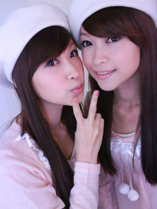 大小金魚(小今.小予) 甜死人的外拍雙姊妹 大小金魚(小今.小予) 甜死人的外拍雙姊妹