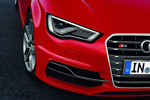 新《Audi S3》現身～直逼300匹馬力的火辣鋼砲