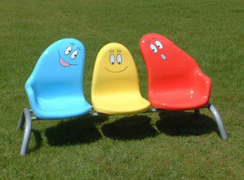 《BARBAPAPA戶外座椅》一起坐在泡泡先生身上愉快地聊天吧~ 《BARBAPAPA戶外座椅》一起坐在泡泡先生身上愉快地聊天吧~