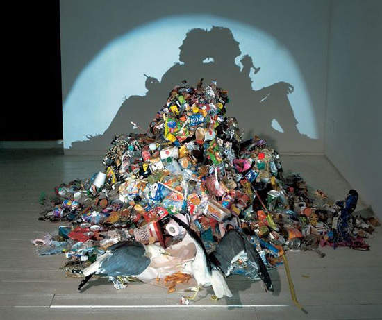 垃圾藝術家 零接觸的呈現方式是?! 垃圾藝術家 零接觸的呈現方式是?!