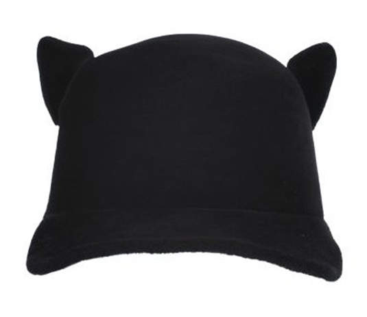 今天就告訴你~什麼樣的帽子要新台幣 70,000 元! 今天就告訴你~什麼樣的帽子要新台幣 70,000 元!