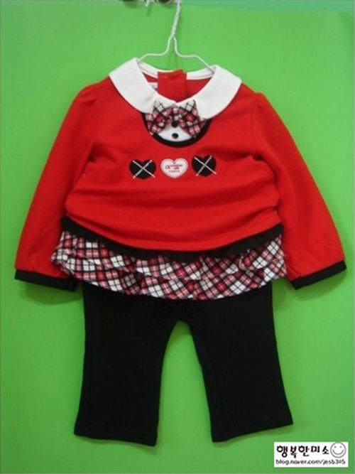 再也不用怕小孩衣物被大衣架撐壞囉~ 再也不用怕小孩衣物被大衣架撐壞囉~