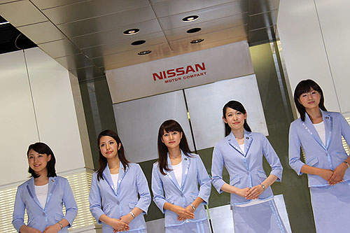新血入列!來看看2012年的Nissan窈窕淑女們吧~♥ 新血入列!來看看2012年的Nissan窈窕淑女們吧~♥