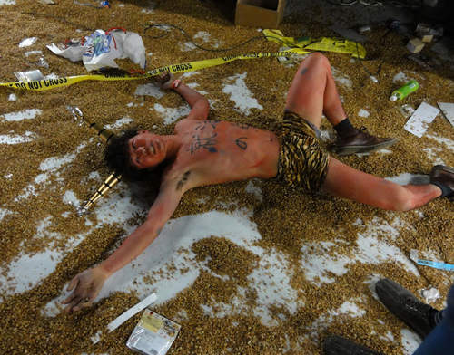 本世紀最大灑豆子戰爭!連鬼怪都倒地不起了......(暈) 本世紀最大灑豆子戰爭!連鬼怪都倒地不起了......(暈)