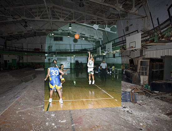 《魅影校園》廢墟學校的今昔照片對比 《魅影校園》廢墟學校的今昔照片對比