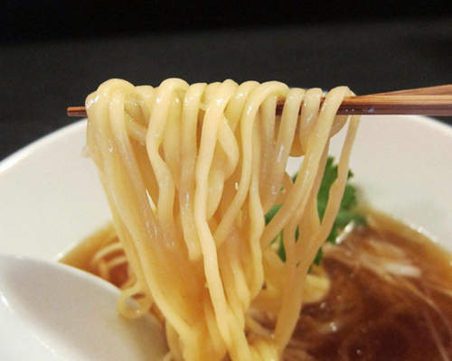 《沒有訂價的拉麵店》你願意付多少錢吃呢? 《沒有訂價的拉麵店》你願意付多少錢吃呢?