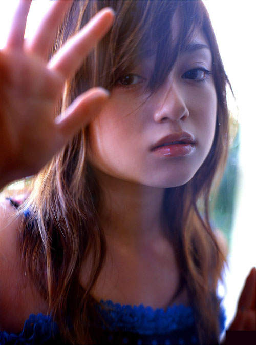 30歲的安達祐實 蘿莉到女人之間的轉變