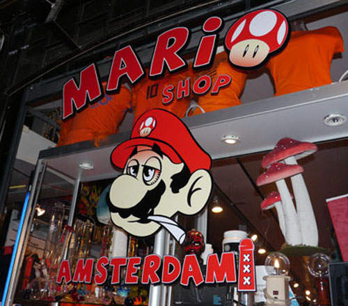 荷蘭瑪莉歐磨菇店 感覺...吃了不會長大耶