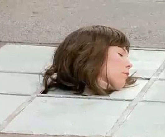 《國外惡作劇視頻》舒解壓力輕鬆笑笑吧(◕///◞౪◟///◕)