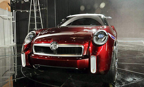 你知道北京車展裡的最佳概念車是誰嗎？(抓頭)