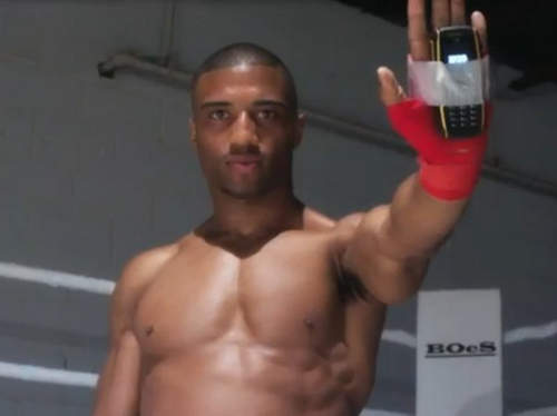 世界拳王代言 地上防禦力最強的三防手機《Sonim XP5520 Bolt》！