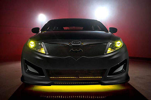 《Kia Optima特別版》蝙蝠俠換了新的車車嗎? 《Kia Optima特別版》蝙蝠俠換了新的車車嗎?